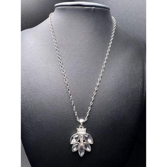 Lia Sophia Rhinestone Pendant - Picture 1 of 5